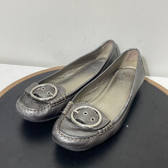 Coach Shoes Loafer Woman’s size 9.5 M Karly Leather Gold Buckle Heel Flats‎ - Picture 4 of 14